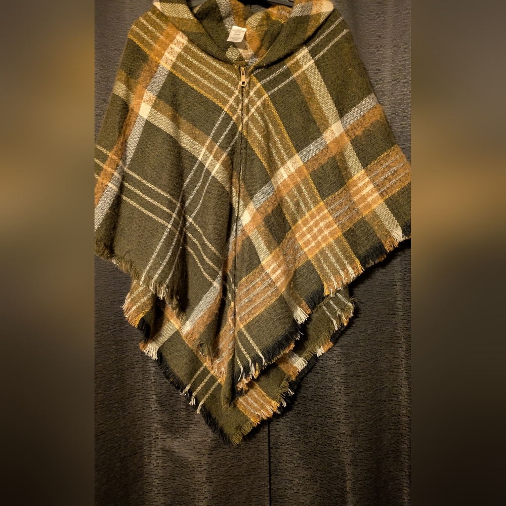 Plaid Ruana